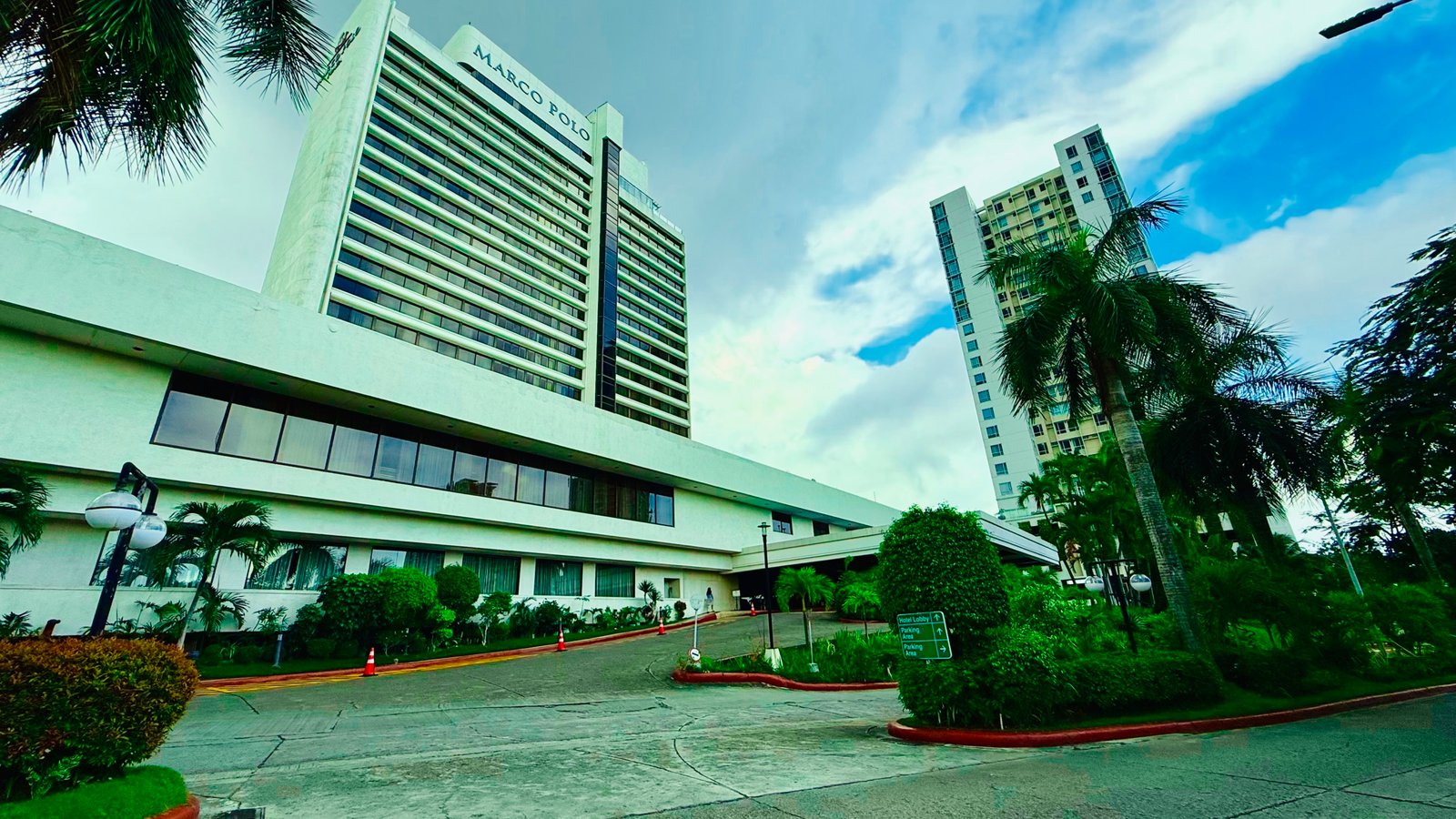 Marco Polo Residences, a conominium in Cebu with listings of condo for sale in the Cebu City