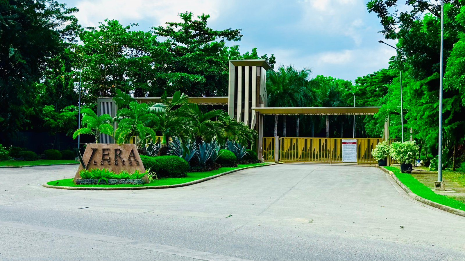 Entrance of Vera Estates subdivision, a subdivision which has house for sale in Mandaue