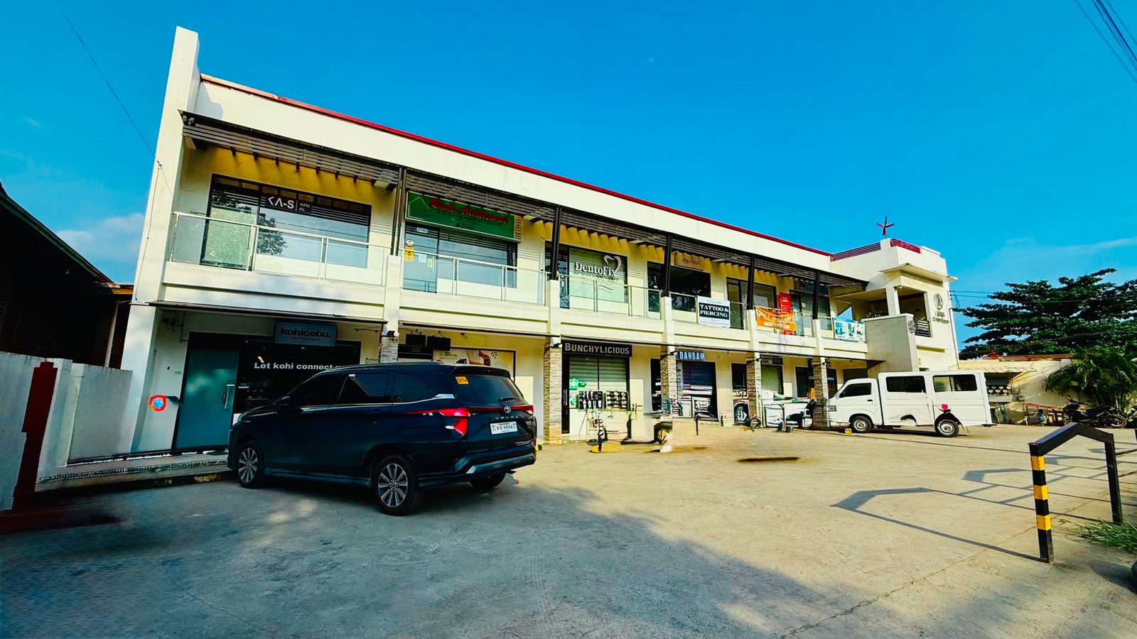 Outside view of office space for rent in Dumlog Talisay Cebu
